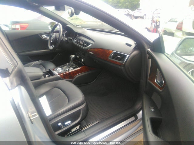 WAUW3AFC8JN053829 Audi A7 Premium Plus