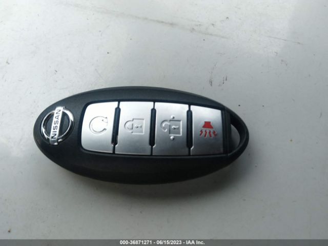 JN8AT2MT3HW149317 Nissan ROGUE SV