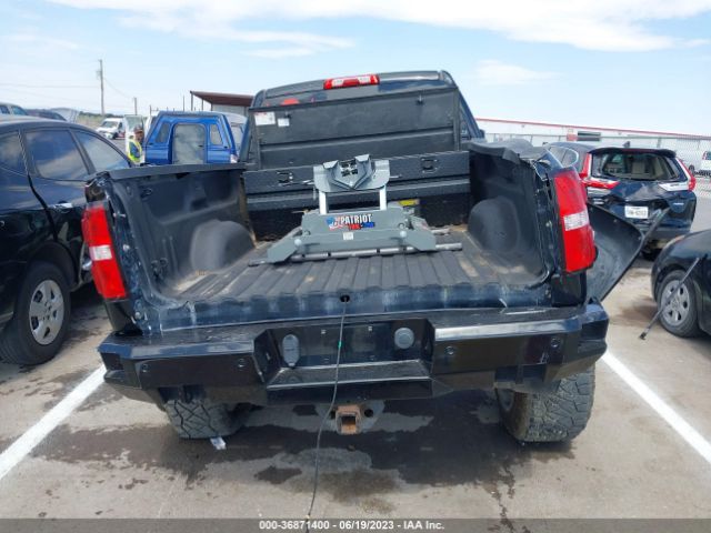 1GT12UE8XGF205059 GMC Sierra 2500hd Denali