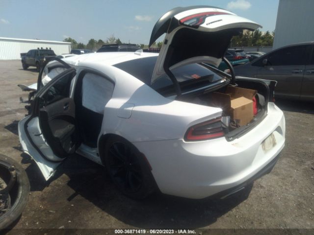 2C3CDXHG0GH163303 Dodge Charger Sxt