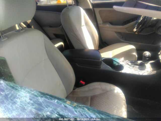 KNAGM4A72E5472701 KIA Optima Lx