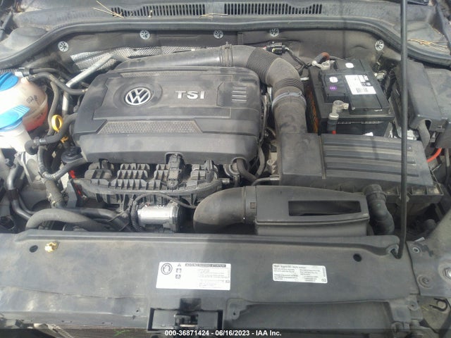 3VWD17AJ7GM387634 Volkswagen Jetta Sedan 1.8t Sport