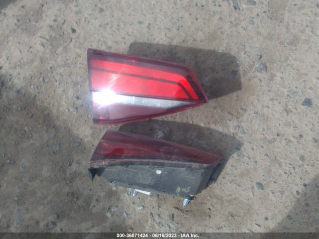 3VWD17AJ7GM387634 Volkswagen Jetta Sedan 1.8t Sport