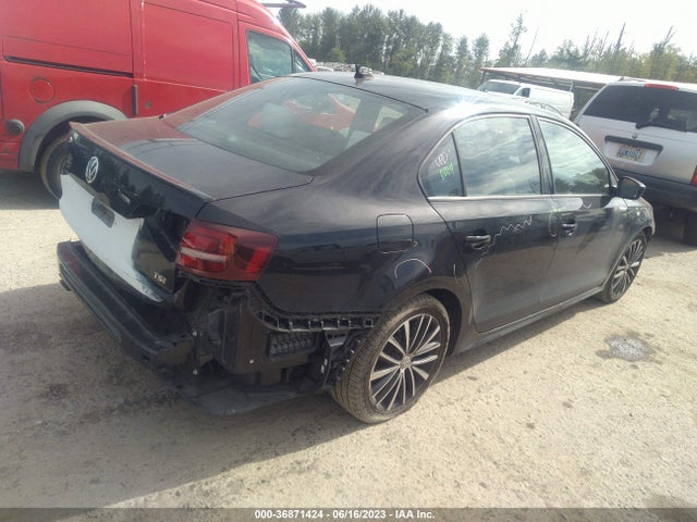 3VWD17AJ7GM387634 Volkswagen Jetta Sedan 1.8t Sport