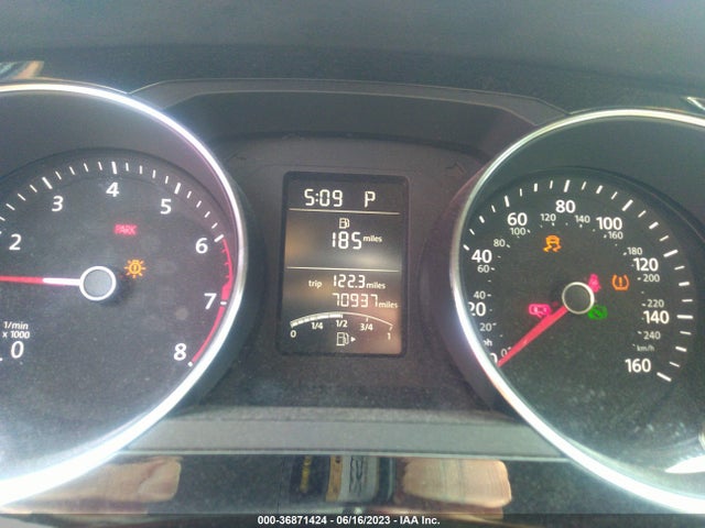 3VWD17AJ7GM387634 Volkswagen Jetta Sedan 1.8t Sport