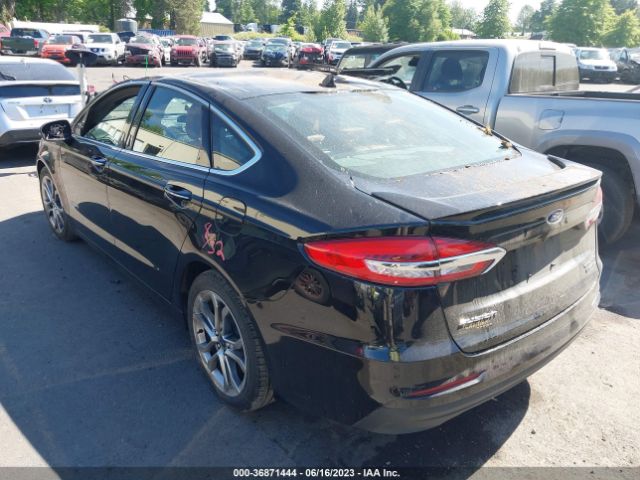 3FA6P0RU9KR272986 Ford Fusion Hybrid Titanium