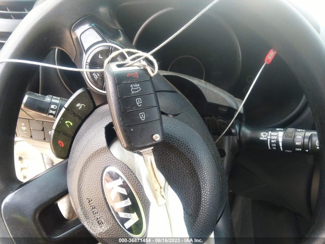 2016 KIA SOUL VIN: KNDJP3A56G7378224