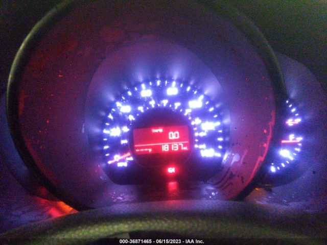 KNDJP3A52J7572109 KIA SOUL +