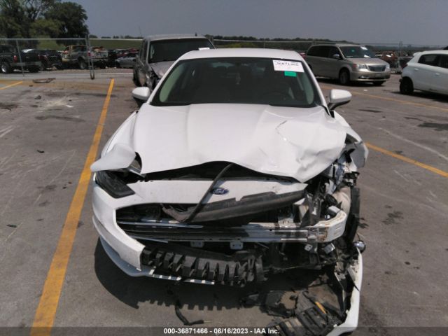 3FA6P0G78JR207607 Ford FUSION S