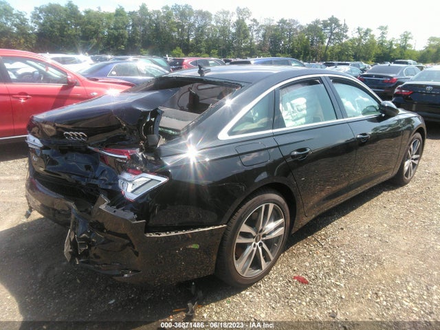 2022 Audi A6, VIN: WAUD3BF25NN033399