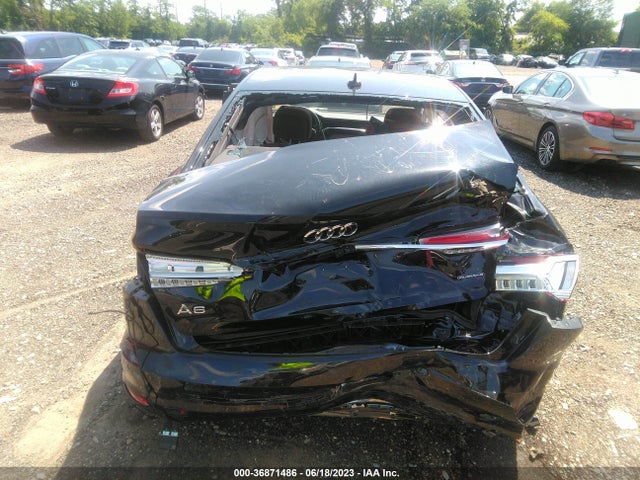 2022 Audi A6, VIN: WAUD3BF25NN033399