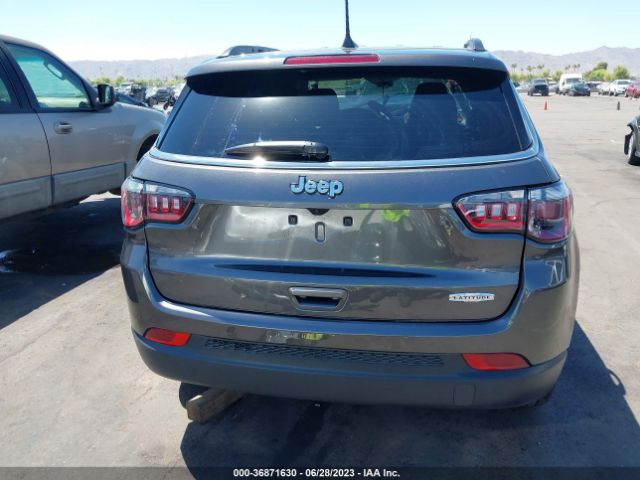 3C4NJCBB7NT202363 Jeep Compass Latitude