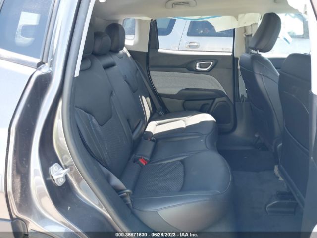 3C4NJCBB7NT202363 Jeep Compass Latitude