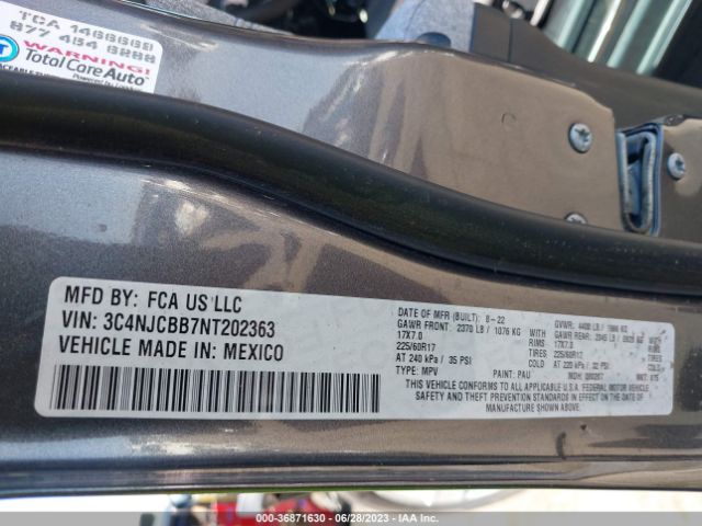 3C4NJCBB7NT202363 Jeep Compass Latitude