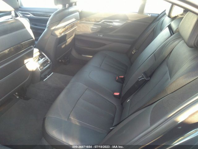 WBA7E2C53HG739687 BMW 7 Series 740i