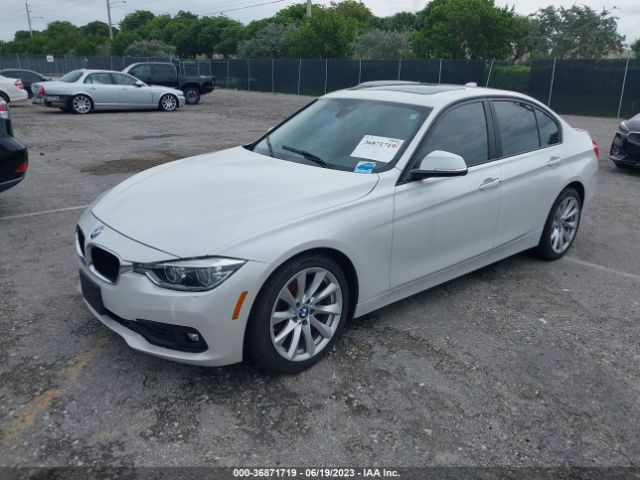 WBA8E5G58JNU45669 BMW 3 Series 320i Xdrive