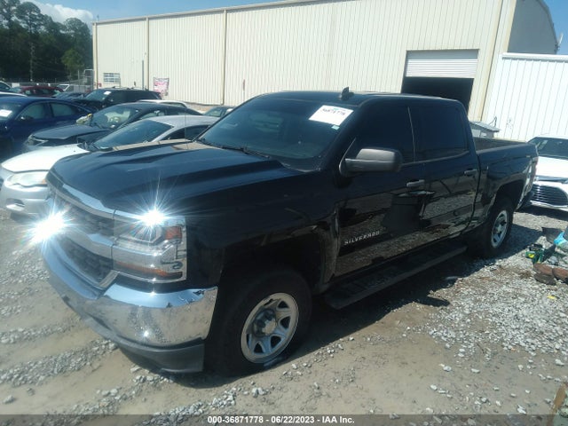 Chevrolet Silverado 1500 Ls 2017 3GCPCNEC4HG307975 Image 2