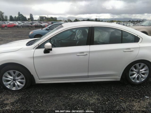4S3BNAC6XH3061110 Subaru Legacy Premium