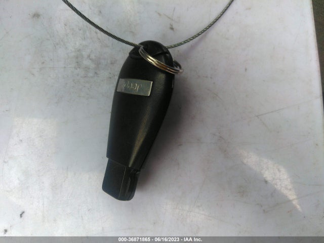1C4PJLCB0JD588034 Jeep Cherokee Latitude Tech Connect
