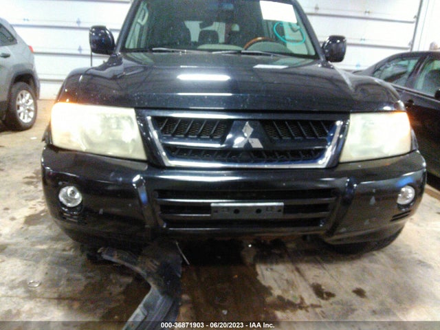 2005 MITSUBISHI MONTERO LTD VIN: JA4MW51S75J004281