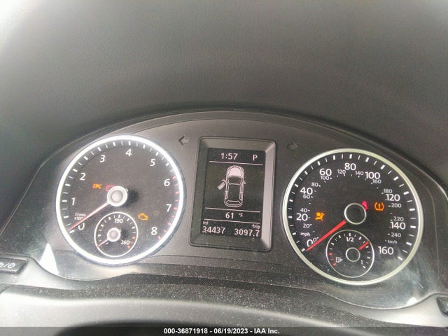 WVGAV7AX7HK045491 Volkswagen TIGUAN