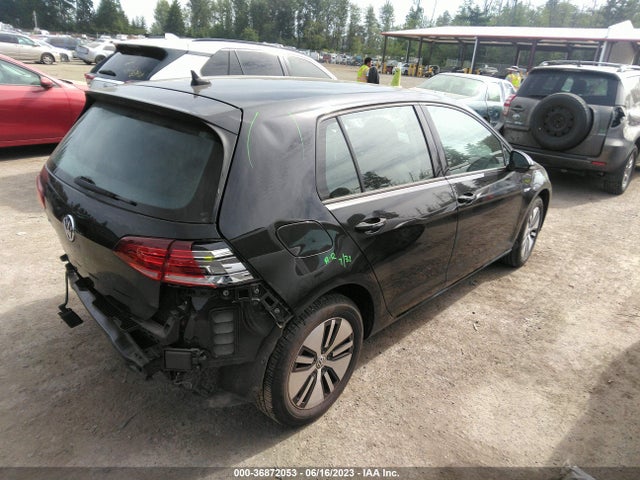 2019 Volkswagen Golf, VIN: WVWKR7AU3KW903266