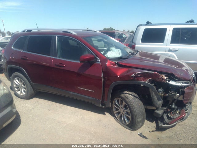 1C4PJMCX6KD268624 Jeep Cherokee Latitude