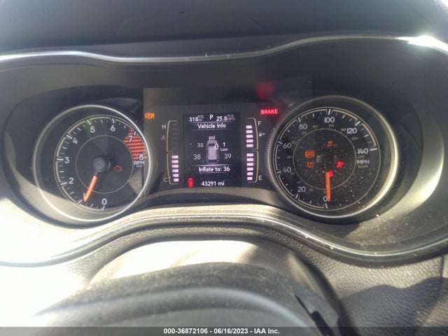 1C4PJMCX6KD268624 Jeep Cherokee Latitude
