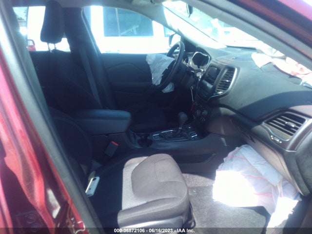 1C4PJMCX6KD268624 Jeep Cherokee Latitude