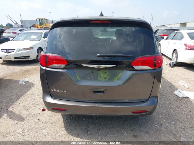 2C4RC1CG4NR229873 Chrysler Voyager Lx