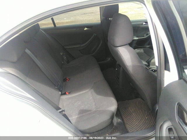 3VW1K7AJ0FM297174 Volkswagen Jetta Sedan 2.0l S W/technology