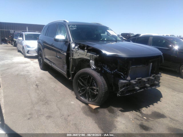 1V2FR2CA5MC557893 auction archive image