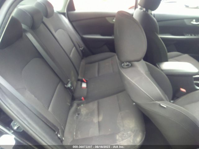 3KPF24AD0KE016318 KIA Forte Lxs