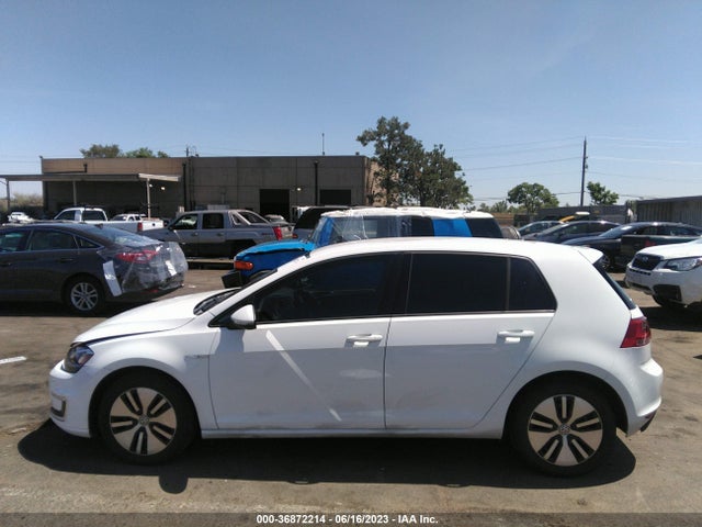2015 Volkswagen Golf, VIN: WVWPP7AU0FW909186