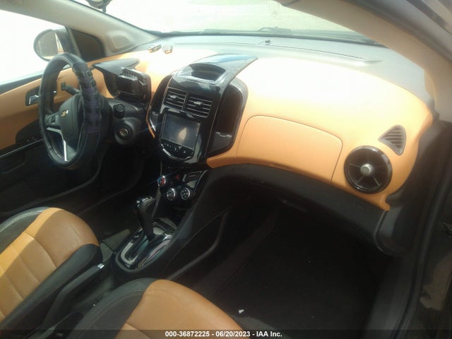 Chevrolet SONIC LTZ 2016 1G1JE5SB6G4132340 Image 6