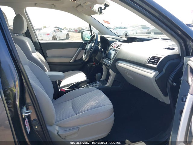 Subaru Forester 2.5i Premium 2016 JF2SJAFC2GH425407 Image 12