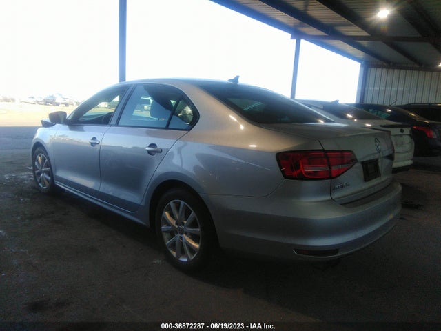 3VWD17AJ5FM340309 Volkswagen Jetta Sedan 1.8t Se