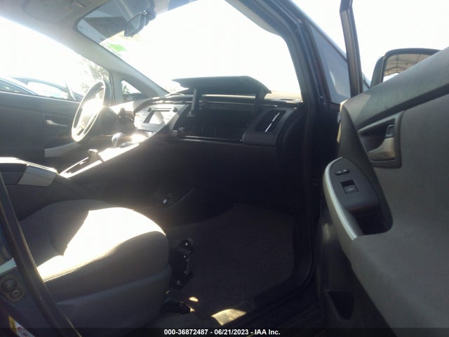 Toyota Prius Four/five/three/one/two 2014 JTDKN3DU5E0361563 Image 5