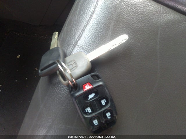 2012 HONDA ODYSSEY EX-L VIN: 5FNRL5H63CB042561