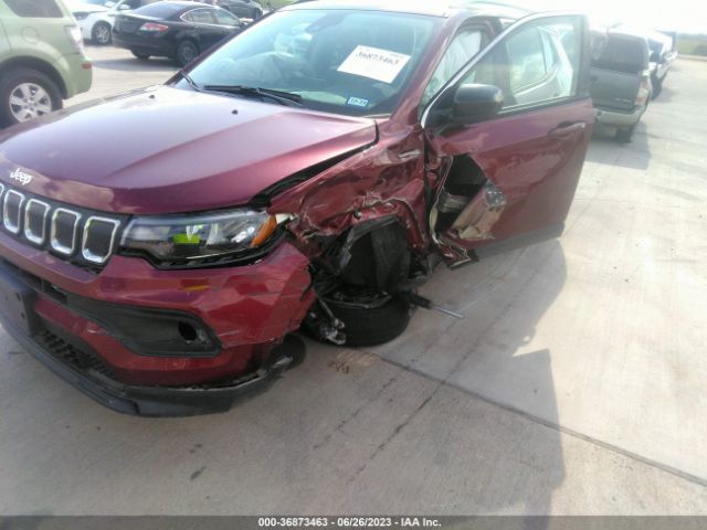3C4NJDBB2NT208349 Jeep Compass Latitude