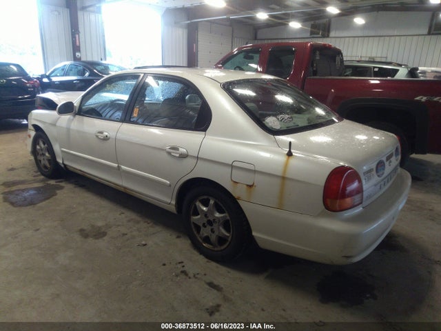 2001 HYUNDAI SONATA GLS VIN: KMHWF35V71A412275