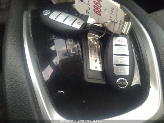 KNMAT2MV6GP703424 Nissan ROGUE SV