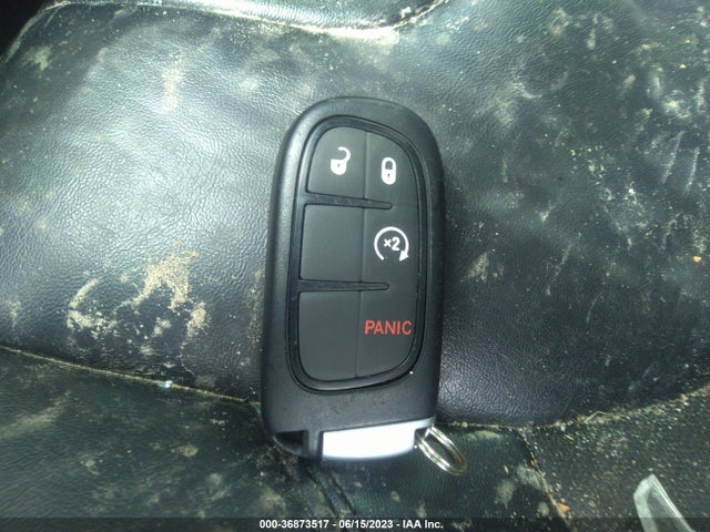 1C4PJLLB0MD114833 Jeep Cherokee Latitude Plus