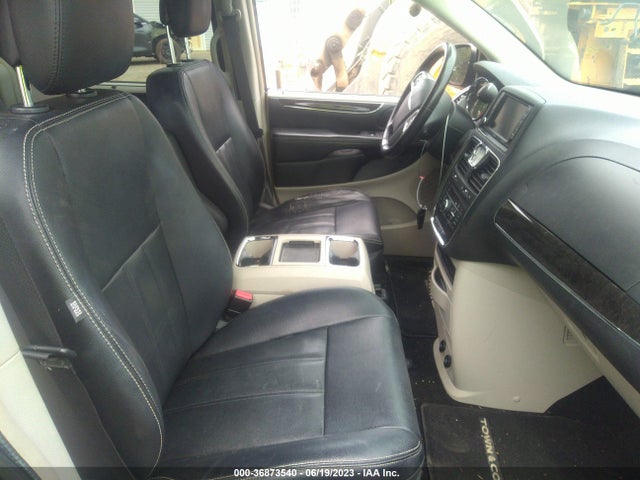 2C4RC1BG9GR159646 Chrysler Town & Country Touring