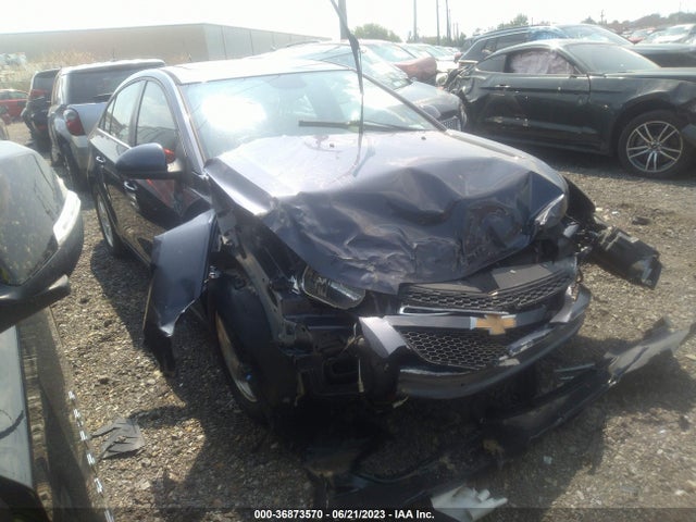 2014 1G1PC5SB9E7329417 main image