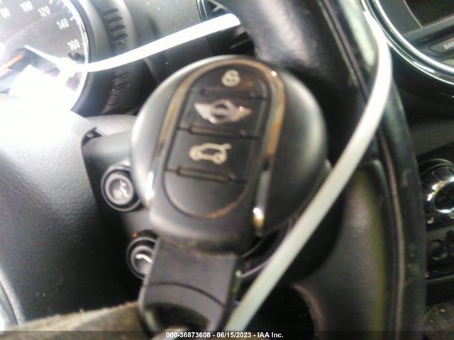 2017 Mini Clubman, VIN: WMWLU1C37H2F28471