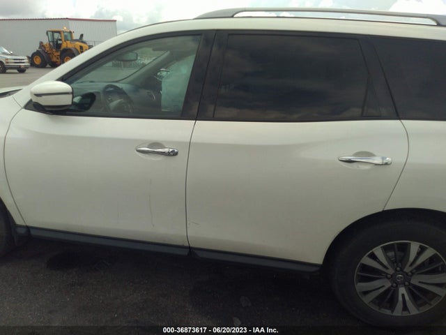 2017 NISSAN PATHFINDER SV VIN: 5N1DR2MM0HC909412