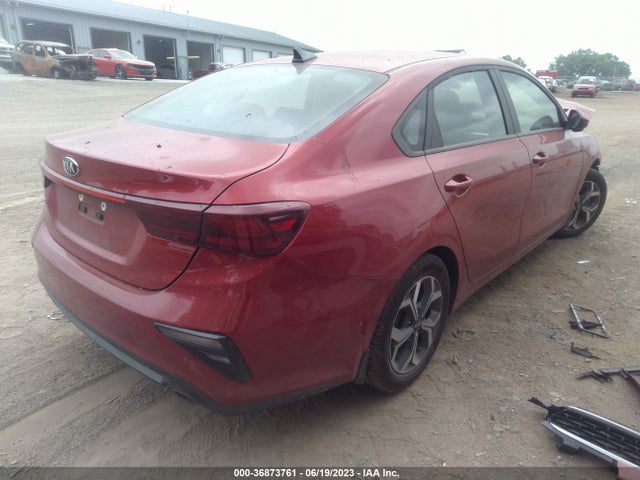 2021 KIA FORTE LXS VIN: 3KPF24ADXME410220