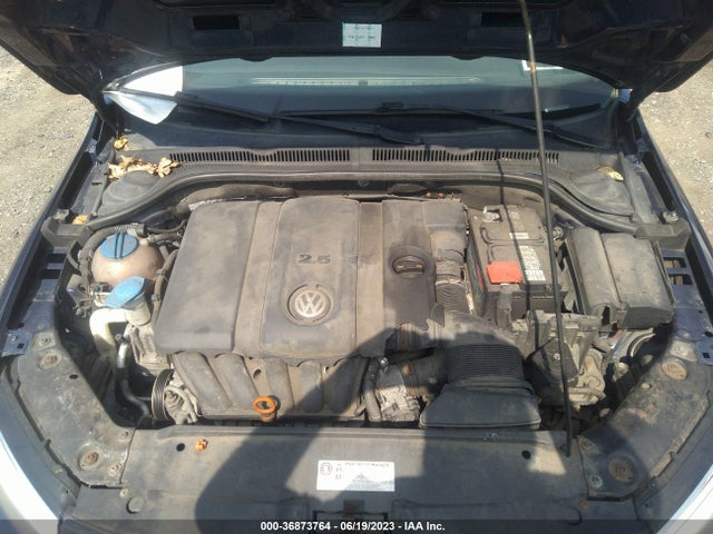 2011 VOLKSWAGEN JETTA SEDAN SE W VIN: 3VWDZ7AJ9BM388477