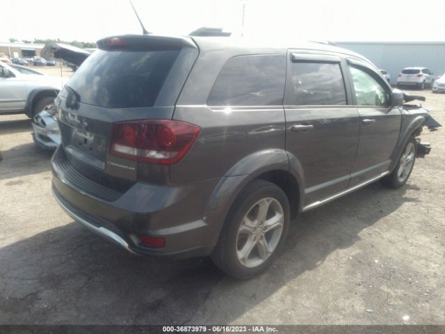 3C4PDCGBXHT566175 Dodge Journey Crossroad